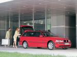 BMW 318i Touring 2001 года